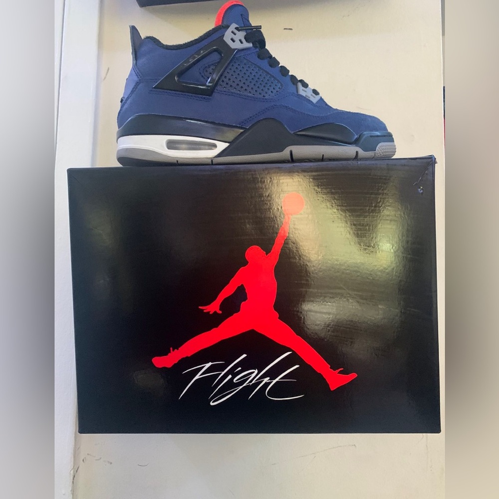 Jordan WNTR 4 - Picture 1 of 3